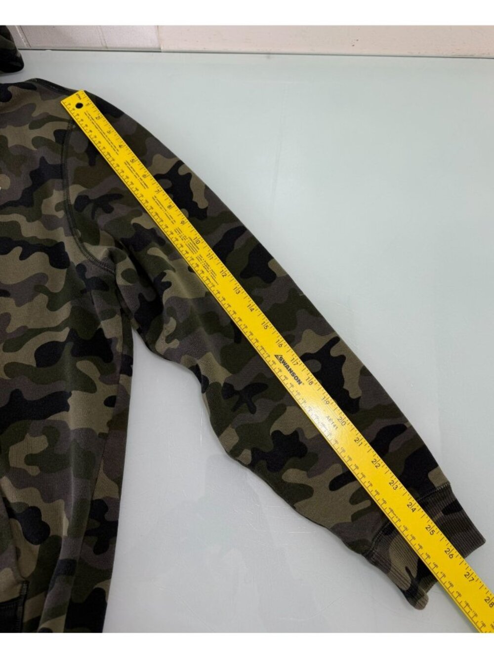 Under Armour Hoodie Sweatshirt Pullover Mens M Fleece Camouflage Military Camo - Picture 6 of 8